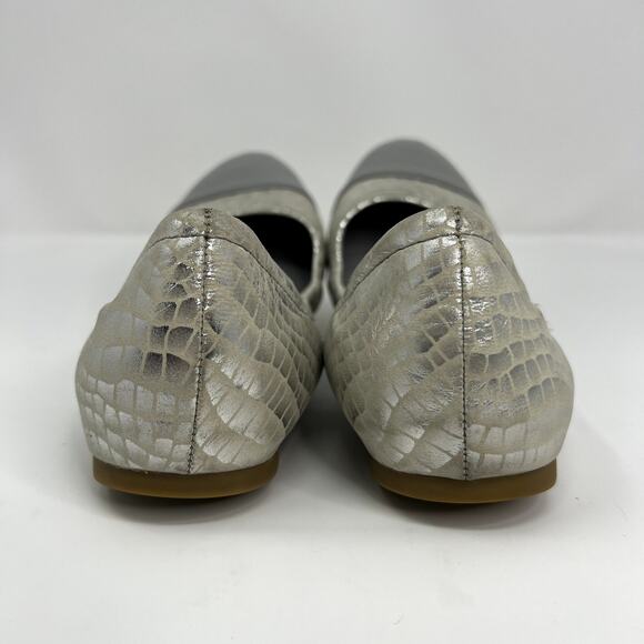 Cole Haan Women's NEW Metallic Snakeskin Ballet Flats - Picture 4 of 9